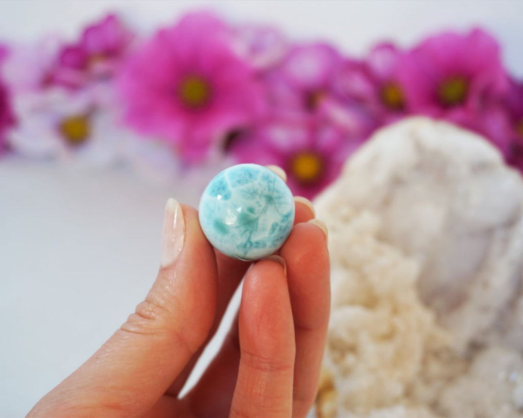 Larimar Egg Héra